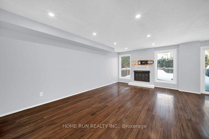 Photo 7 at 47 Coolspring Crescent, Nepean (Borden Farm/Stewart Farm/Carleton Heights/Parkwood Hills), Ottawa