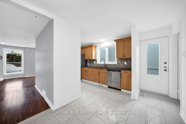 Photo 19 at 47 Coolspring Crescent, Nepean (Borden Farm/Stewart Farm/Carleton Heights/Parkwood Hills), Ottawa