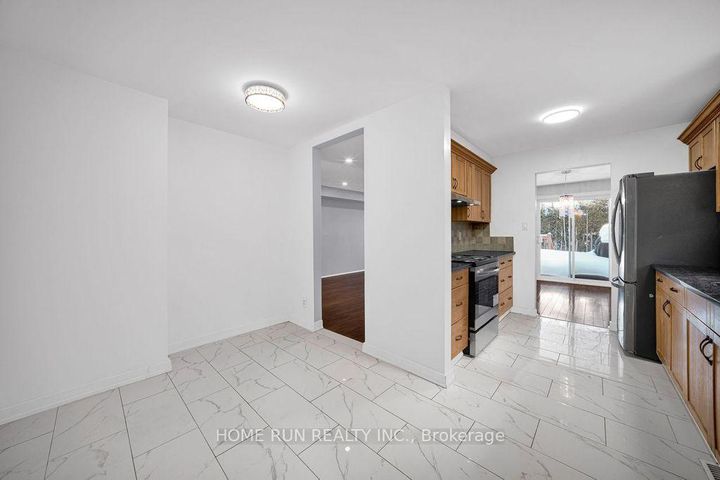 Photo 20 at 47 Coolspring Crescent, Nepean (Borden Farm/Stewart Farm/Carleton Heights/Parkwood Hills), Ottawa