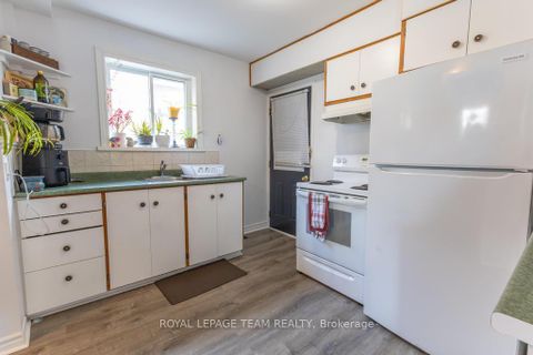 Photo 7 at 198 Harriet Street, Arnprior