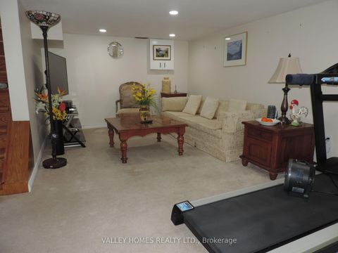 Photo 9 at 416 PATTIE Drive, Carleton Place