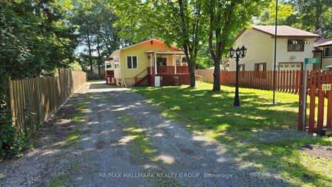 Photo 2 at 266 Baldwin Street, Constance Bay