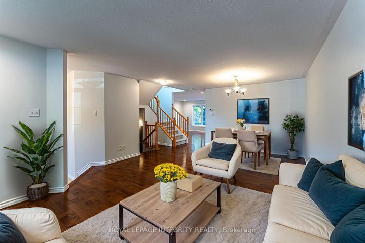 Photo 5 at 71 Appledale Drive, Nepean (Longfields), Ottawa