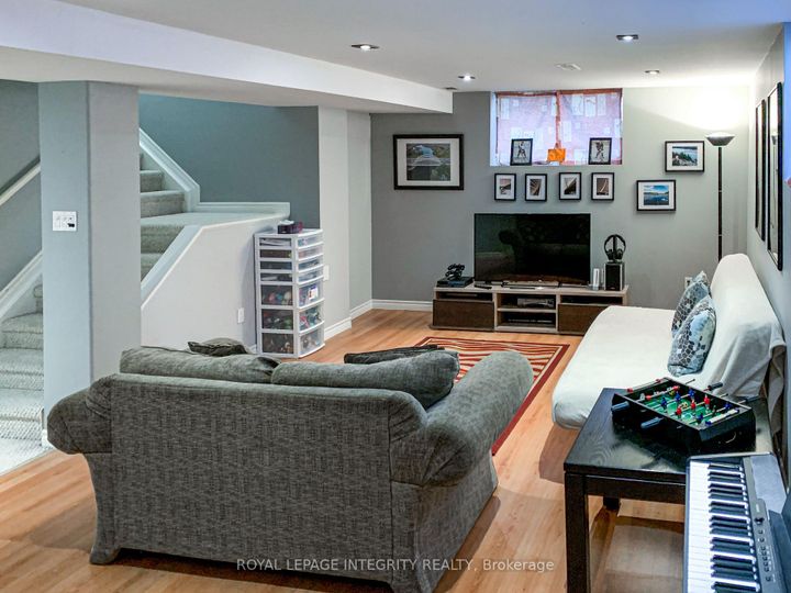 Photo 32 at 71 Appledale Drive, Nepean (Longfields), Ottawa