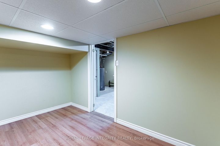 Photo 34 at 71 Appledale Drive, Nepean (Longfields), Ottawa