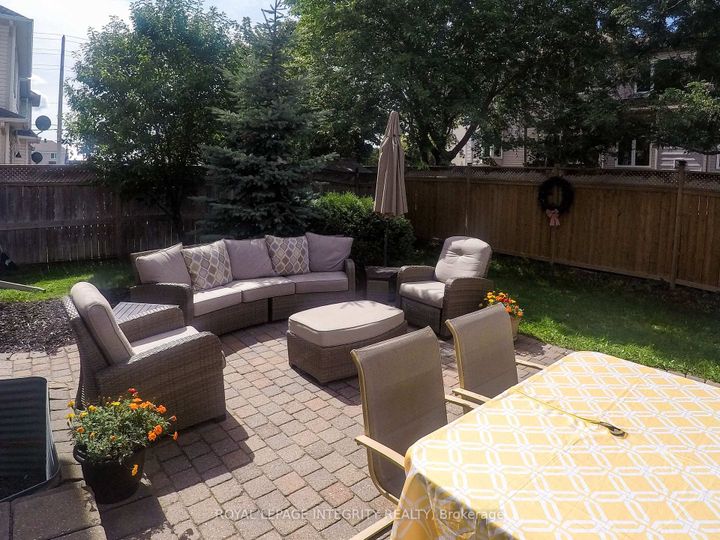 Photo 35 at 71 Appledale Drive, Nepean (Longfields), Ottawa