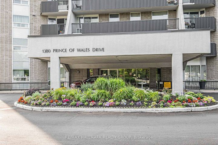 Photo 4 at 1005 - 1380 Prince Of Wales Drive, Nepean (Carleton Square), Ottawa