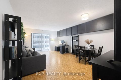 Photo 2 at 705 - 475 Laurier Avenue W, Ottawa Centre