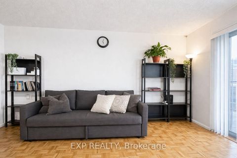 Photo 3 at 705 - 475 Laurier Avenue W, Ottawa Centre