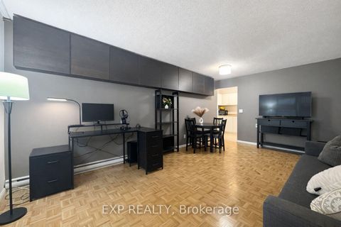 Photo 4 at 705 - 475 Laurier Avenue W, Ottawa Centre