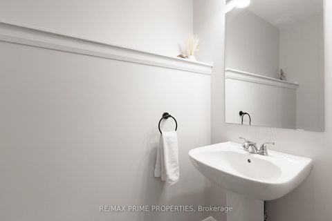 Photo 17 at 820 MERCIER Crescent, Orleans Village, Orleans