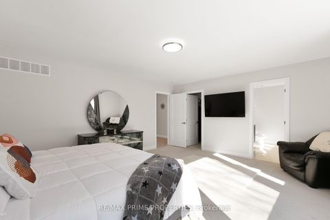 Photo 22 at 820 MERCIER Crescent, Orleans Village, Orleans