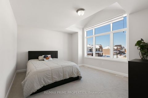 Photo 30 at 820 MERCIER Crescent, Orleans Village, Orleans