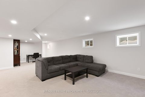 Photo 33 at 820 MERCIER Crescent, Orleans Village, Orleans