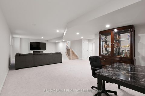 Photo 36 at 820 MERCIER Crescent, Orleans Village, Orleans