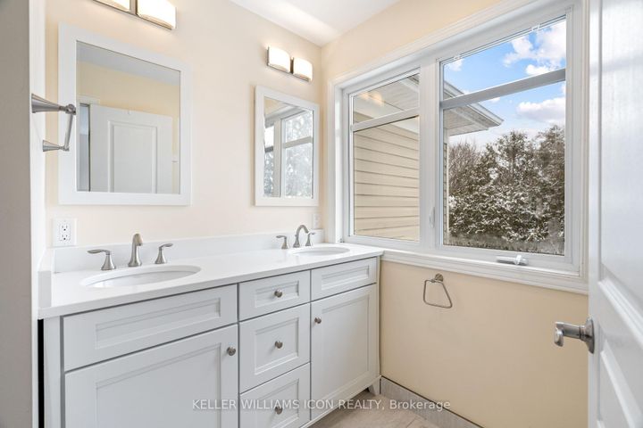 Photo 21 at 114 Encore Private, Nepean (City View/Skyline/Fisher Heights/Parkwood Hills), Ottawa