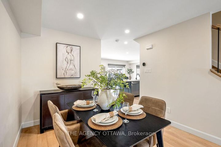 Photo 8 at 62 Appledale Drive, Nepean (Longfields), Ottawa