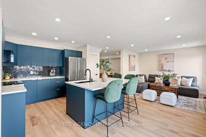 Photo 15 at 62 Appledale Drive, Nepean (Longfields), Ottawa