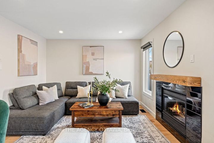 Photo 21 at 62 Appledale Drive, Nepean (Longfields), Ottawa