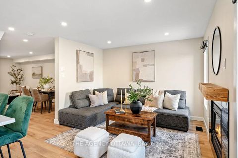 Photo 20 at 62 Appledale Drive, Nepean (Longfields), Ottawa