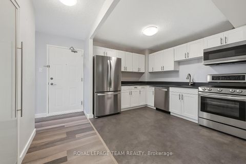 Photo 1 at 901 - 200 Bay Street, Ottawa Centre