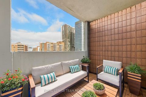 Photo 14 at 901 - 200 Bay Street, Ottawa Centre