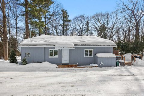 Photo 2 at 191 Macmillan Lane, Constance Bay