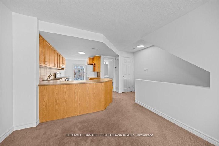 Photo 6 at 112 Paseo Private, Nepean (Centrepointe), Ottawa