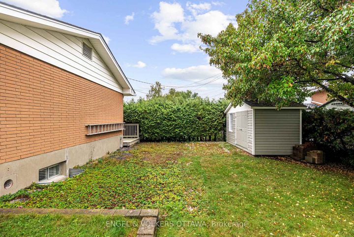 Photo 27 at 20 Gary Avenue, Nepean (Manordale), Ottawa