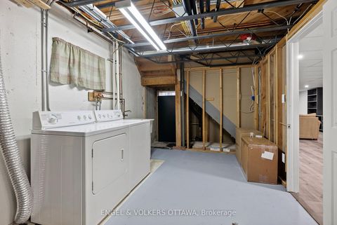 Photo 24 at 20 Gary Avenue, Nepean (Manordale), Ottawa