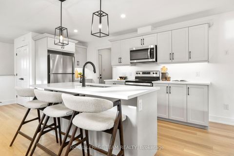 Photo 11 at 52 Whitcomb Crescent, SMITHS FALLS, Smiths Falls