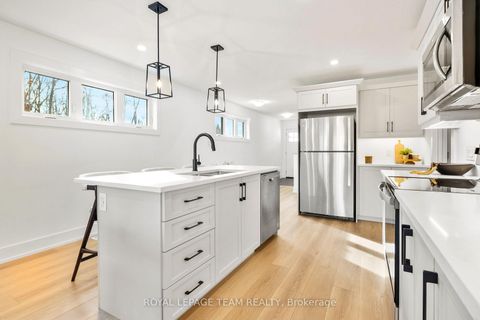 Photo 14 at 52 Whitcomb Crescent, SMITHS FALLS, Smiths Falls