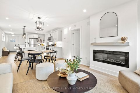 Photo 17 at 52 Whitcomb Crescent, SMITHS FALLS, Smiths Falls