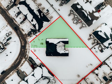 Photo 35 at 52 Whitcomb Crescent, SMITHS FALLS, Smiths Falls