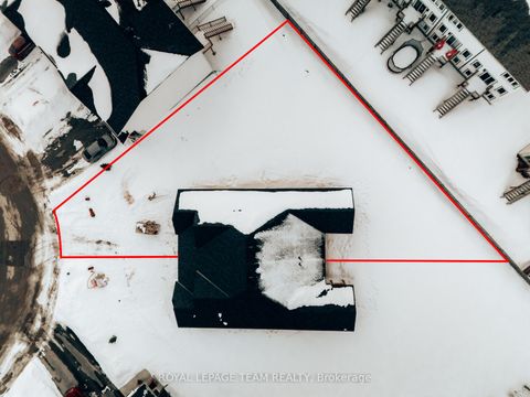 Photo 37 at 52 Whitcomb Crescent, SMITHS FALLS, Smiths Falls