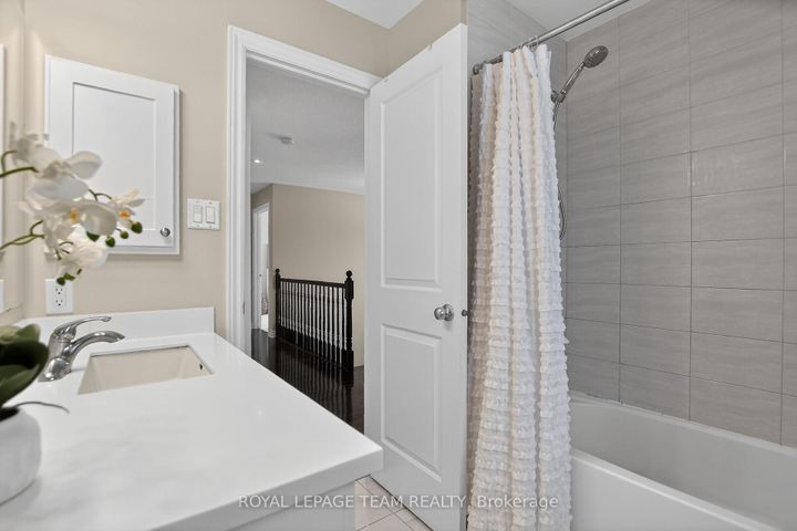 Photo 39 at 379 Langrell Crescent, Nepean (Strandherd), Ottawa