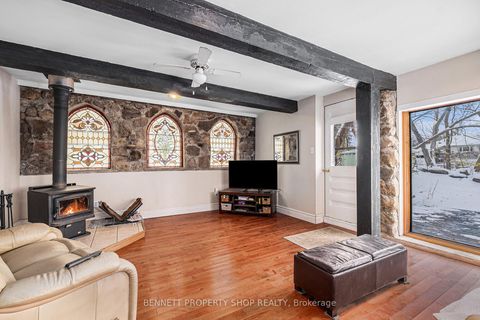 Photo 5 at 1134 O'Grady Street, Manotick Village & Manotick Estates, Manotick