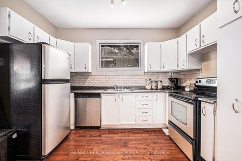 Photo 6 at 1134 O'Grady Street, Manotick Village & Manotick Estates, Manotick