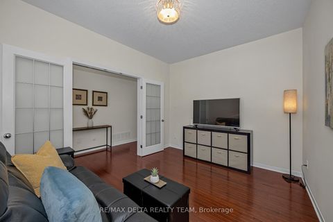 Photo 13 at 1889 Montmere Avenue, Notting Hill/Summerside, Orleans