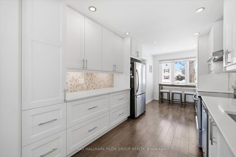 Photo 3 at 284 Mceachern Crescent, Bilberry Creek/Queenswood Heights, Orleans