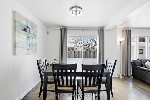 Photo 6 at 284 Mceachern Crescent, Bilberry Creek/Queenswood Heights, Orleans