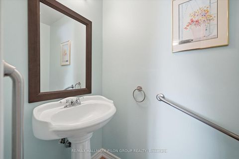 Photo 12 at 1354 Mountainside Crescent, Bilberry Creek/Queenswood Heights, Orleans