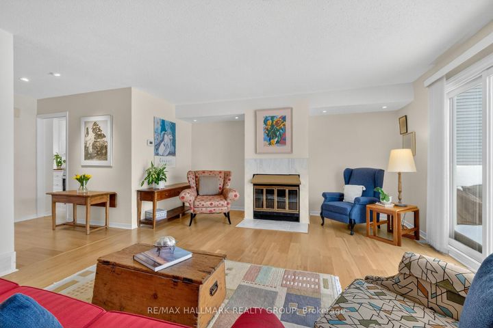 Photo 16 at 9 Forsyth Lane, Nepean (Crystal Beach), Ottawa