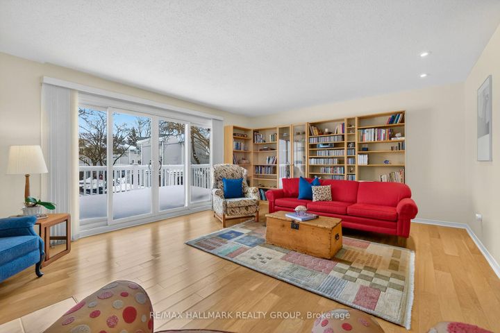 Photo 17 at 9 Forsyth Lane, Nepean (Crystal Beach), Ottawa