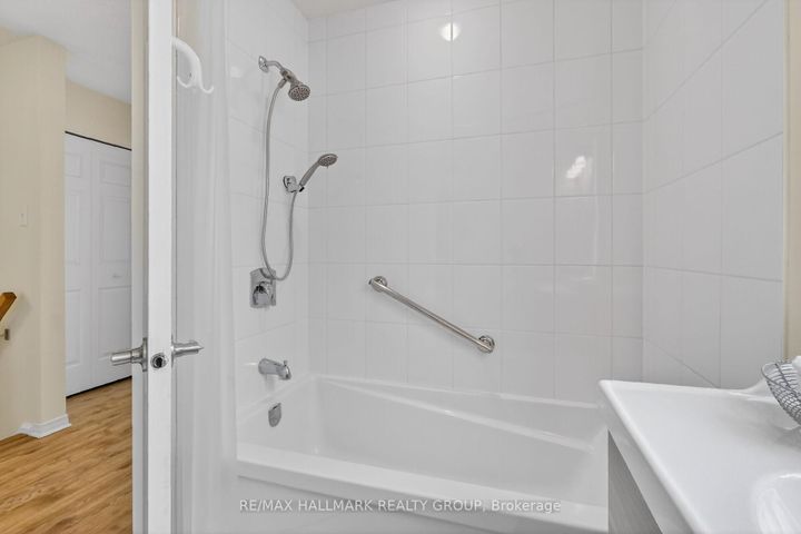 Photo 36 at 9 Forsyth Lane, Nepean (Crystal Beach), Ottawa