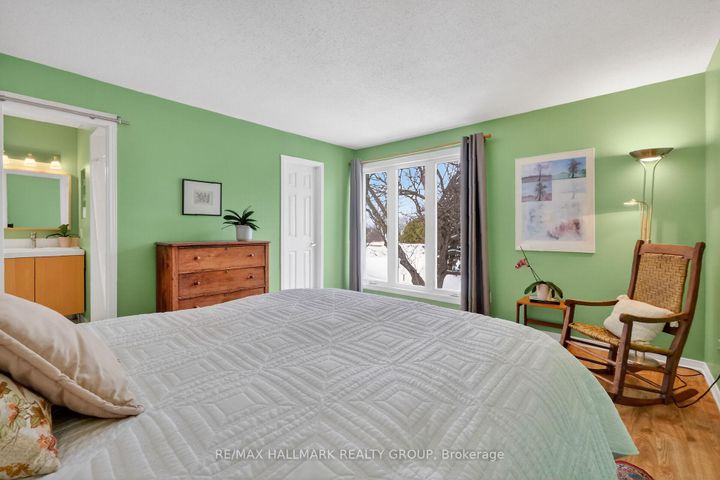 Photo 40 at 9 Forsyth Lane, Nepean (Crystal Beach), Ottawa