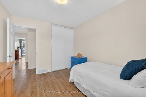 Photo 32 at 9 Forsyth Lane, Nepean (Crystal Beach), Ottawa