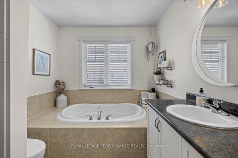 Photo 20 at 416 Rochefort Circle, Avalon West, Orleans