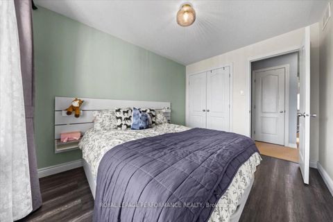 Photo 22 at 416 Rochefort Circle, Avalon West, Orleans