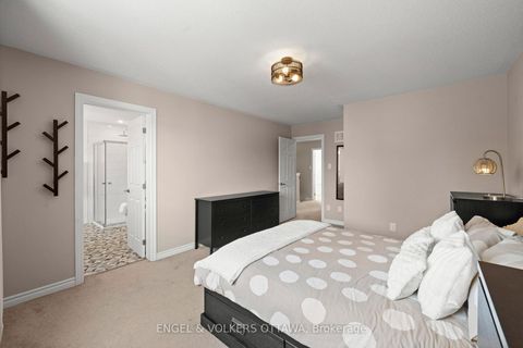 Photo 16 at 166 Lily Pond Street, Emerald Meadows/Trailwest, Kanata